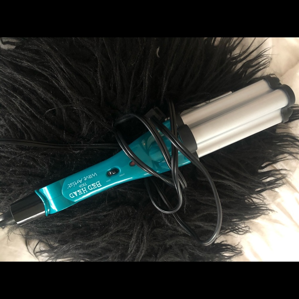 BedHead Wave Artist Hot Tool
